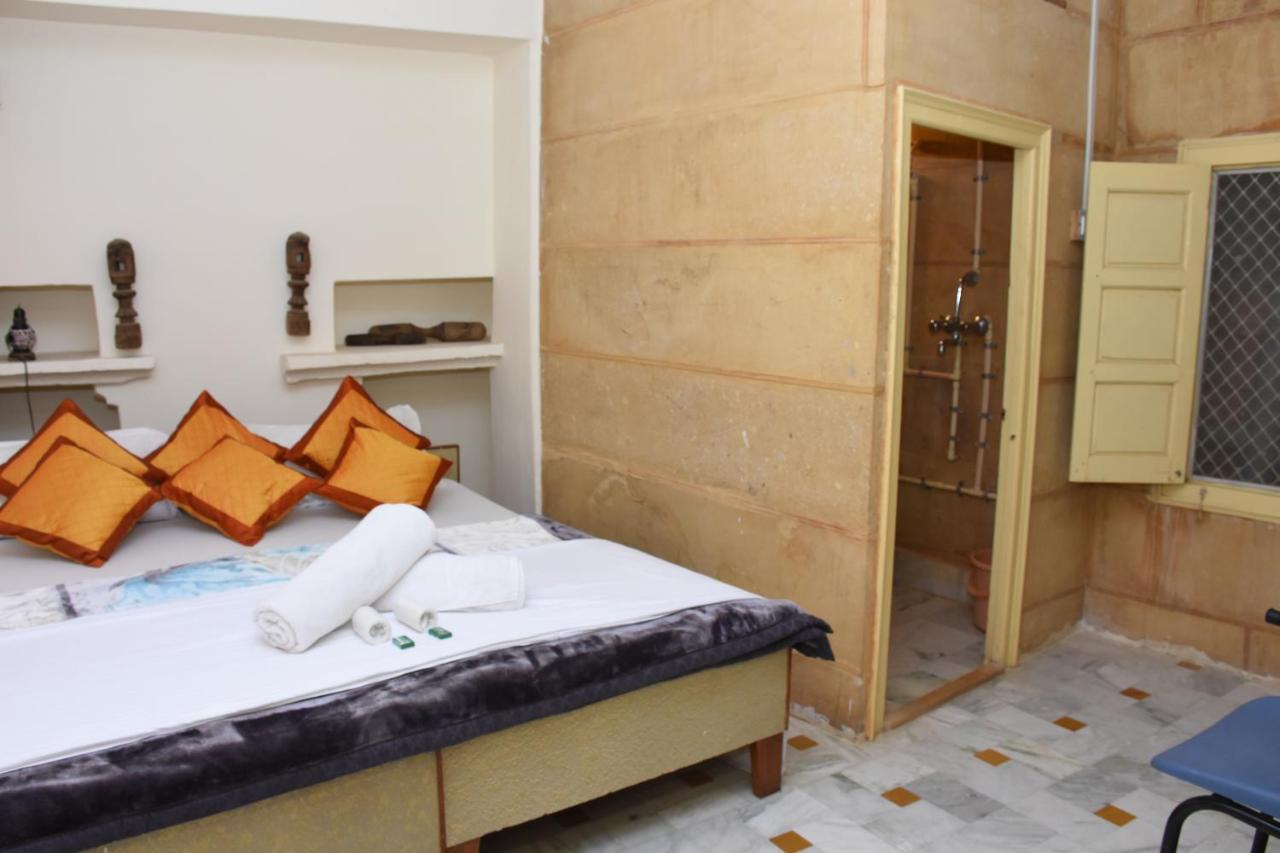 Rumi'S Home Stay Jaisalmer Luaran gambar